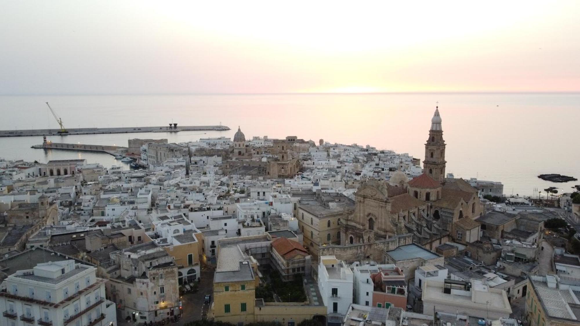 Archi Cimino Apartment Monopoli Bagian luar foto